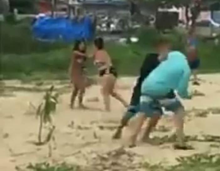 Pelea en playa de Aguadilla